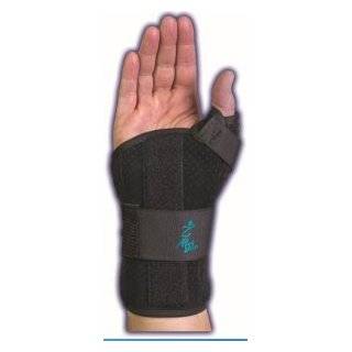 MedSpec Universal Ryno Lacer Wrist Brace Long   Left   Black MedSpec 