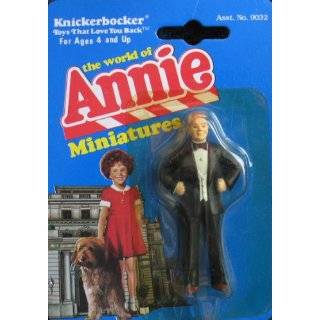 Little Orphan Annie DADDY WARBUCKS The World of Annie Miniatures (1982 